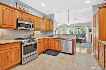 162 Nutmeg Drive, Somers, CT 06071 - Photo 8
