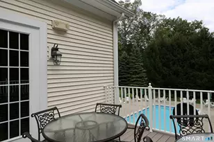 25 Franklin Ct, Newtown, CT 06470 - Photo 38