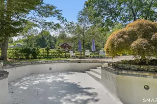 21 Fuller Rd, Trumbull, CT 06611 - Photo 6