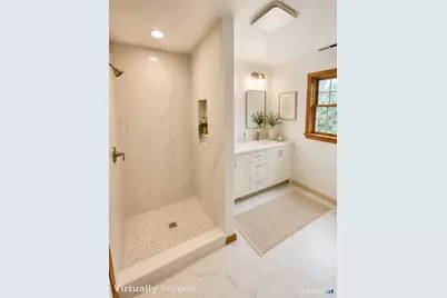 24 Cassidy Park, Greenwich, CT 06830 - Photo 12