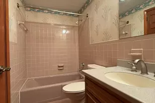 77 Winthrop Rd, Manchester, CT 06040 - Photo 10