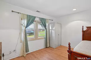 28 Hickory St, Danbury, CT 06810 - Photo 12