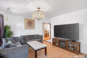 28 Hickory St, Danbury, CT 06810 - Photo 4
