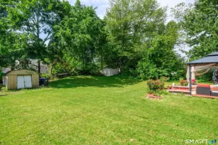 28 Hickory St, Danbury, CT 06810 - Photo 24