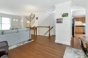 39 Maple Tree Ave, Stamford, CT 06906 - Photo 6