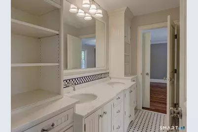 25 Hermit Lane, Westport, CT 06880 - Photo 32