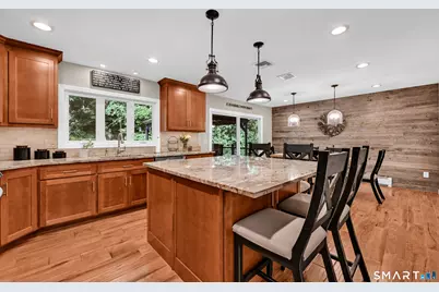 18 Badger Road, Wolcott, CT 06716 - Photo 2