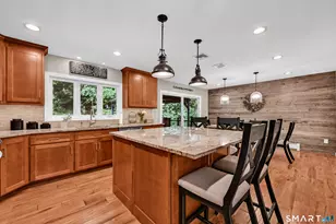 18 Badger Rd, Wolcott, CT 06716 - Photo 2