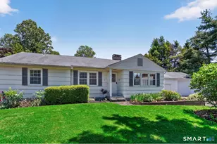 2 Diamond Dr, Newtown, CT 06470 - Photo 1