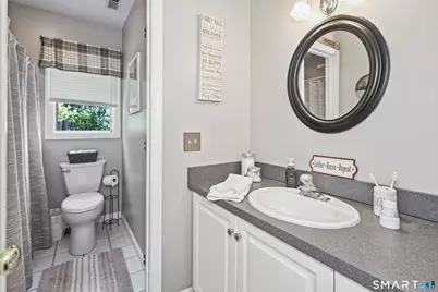 72 Craigie Avenue, Waterbury, CT 06705 - Photo 30