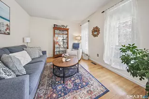 72 Craigie Ave, Waterbury, CT 06705 - Photo 6