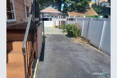 44 Vernon Street, Stratford, CT 06615 - Photo 12