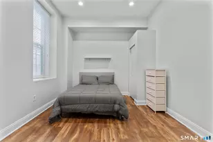 196 Crown St, New Haven, CT 06510 - Photo 10
