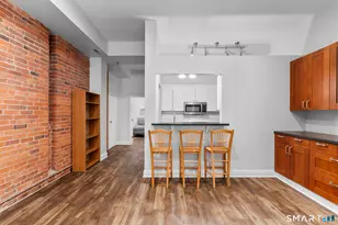 196 Crown St, New Haven, CT 06510 - Photo 6