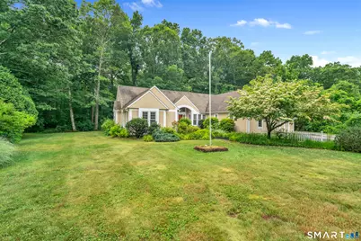 19 Whitehall Lane, Groton, CT 06355 - Photo 2