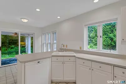 19 Whitehall Lane, Groton, CT 06355 - Photo 38