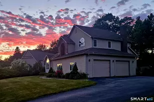 124 Suncrest Ct, Torrington, CT 06790 - Photo 1