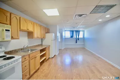 1880 Barnum Avenue, Stratford, CT 06614 - Photo 6