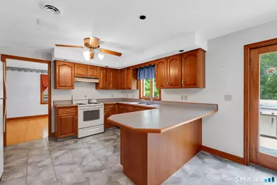28 Heather Lane, Coventry, CT 06238 - Photo 8