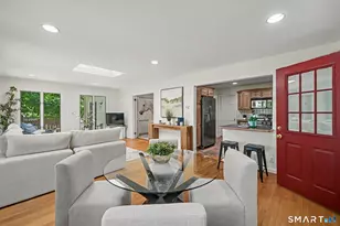 8 Ernel Dr, Greenwich, CT 06878 - Photo 14