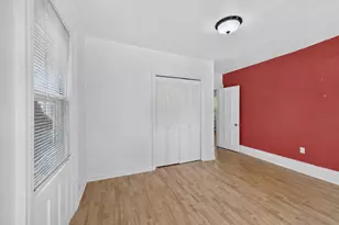 9 Broadway Ave, Stonington, CT 06355 - Photo 12