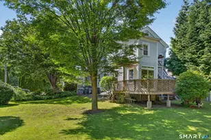 9 Broadway Ave, Stonington, CT 06355 - Photo 8