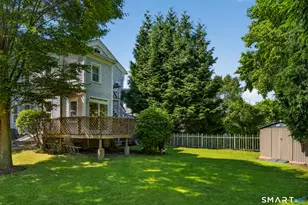 9 Broadway Ave, Stonington, CT 06355 - Photo 6