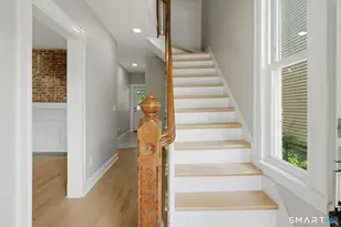 41 Center St, Hartford, CT 06120 - Photo 32