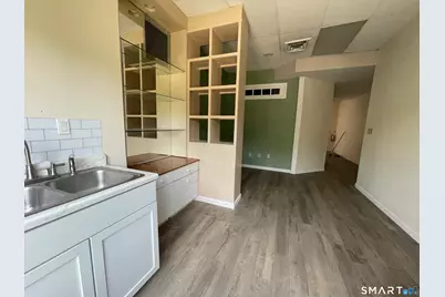 11 South Road #8, Somers, CT 06071 - Photo 2