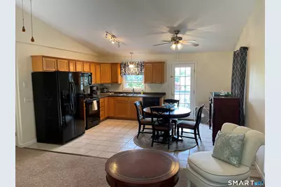 8 Wells Avenue, Stonington, CT 06379 - Photo 2