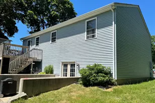 8 Wells Ave, Stonington, CT 06379 - Photo 6