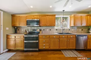 34 Pehr Ln, Cheshire, CT 06410 - Photo 10