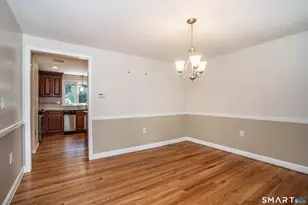 7 Fairview St, Simsbury, CT 06070 - Photo 10