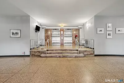 71 Strawberry Hill Avenue #909, Stamford, CT 06902 - Photo 18