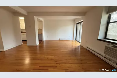 500 Newfield Avenue #4E, Stamford, CT 06905 - Photo 2