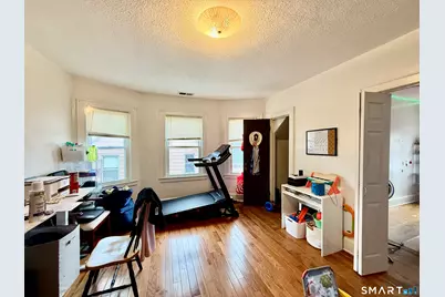 23 Chapman Court, New Britain, CT 06051 - Photo 20