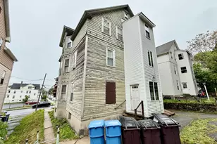 23 Chapman Ct, New Britain, CT 06051 - Photo 2