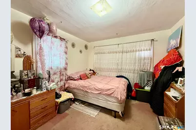 23 Chapman Court, New Britain, CT 06051 - Photo 4