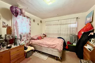 23 Chapman Ct, New Britain, CT 06051 - Photo 4