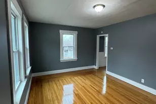 11 Columbia St, Ansonia, CT 06401 - Photo 8