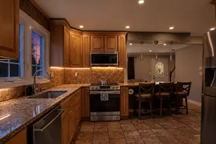 64 Summer St, Stratford, CT 06614 - Photo 14