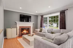 64 Summer St, Stratford, CT 06614 - Photo 8