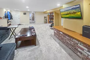 833 Summer St, Stamford, CT 06901 - Photo 4
