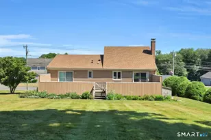 27 Evergreen Rd, Cromwell, CT 06416 - Photo 4