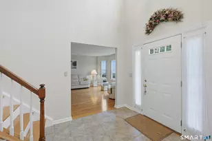 175 Rolling Green, Middletown, CT 06457 - Photo 4
