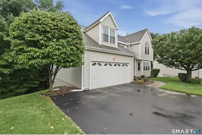 175 Rolling Green, Middletown, CT 06457 - Photo 2