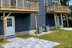 1686 Litchfield Turnpike, Woodbridge, CT 06525 - Photo 22
