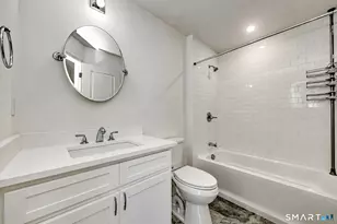 1686 Litchfield Turnpike, Woodbridge, CT 06525 - Photo 30