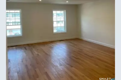 1686 Litchfield Turnpike #B, Woodbridge, CT 06525 - Photo 6