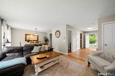 204 Oak Ridge Drive #204, Windsor Locks, CT 06096 - Photo 6